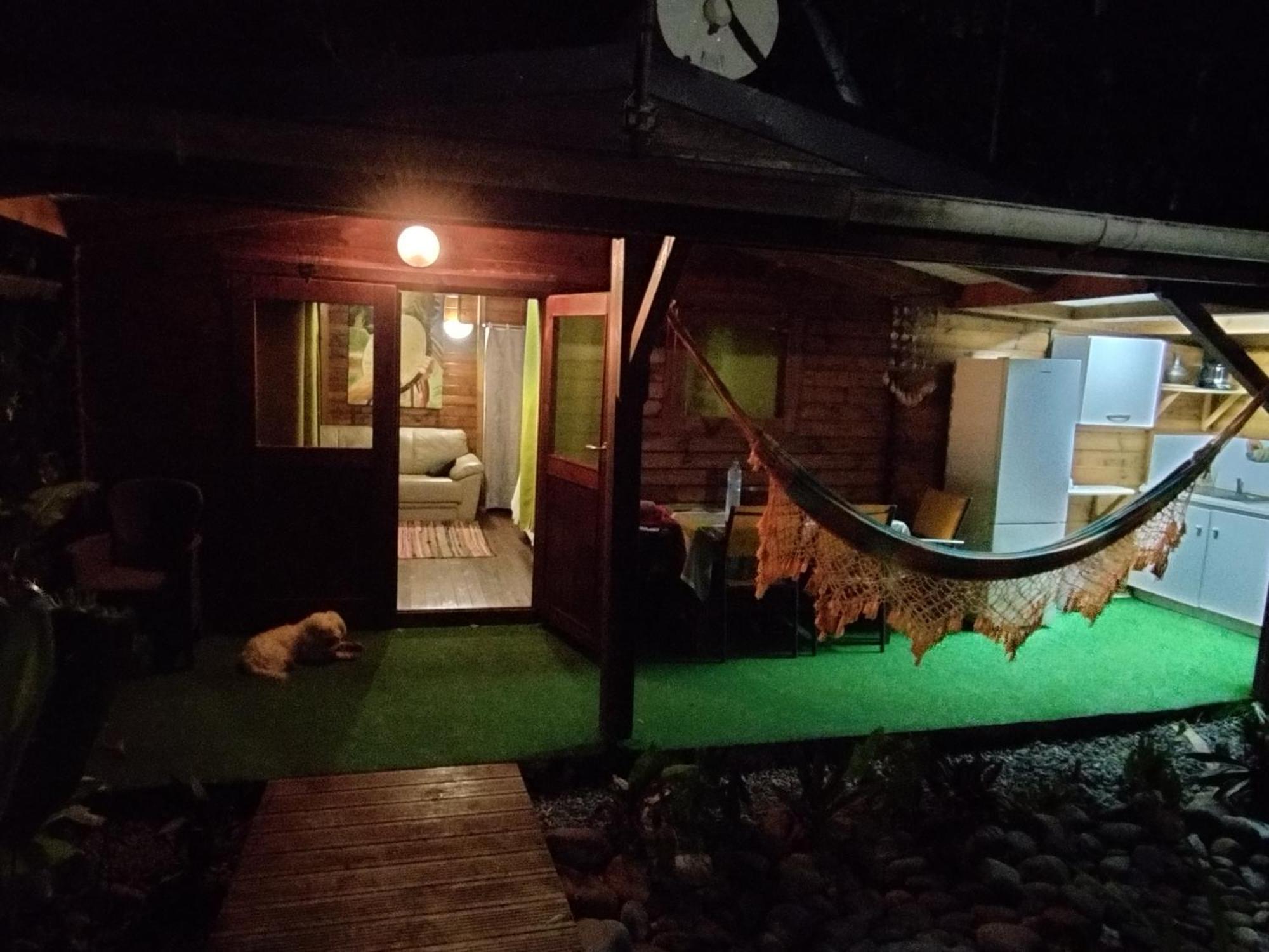 Insolite Arawakane Gites Du Manial Chalet Pointe-Noire Exterior photo
